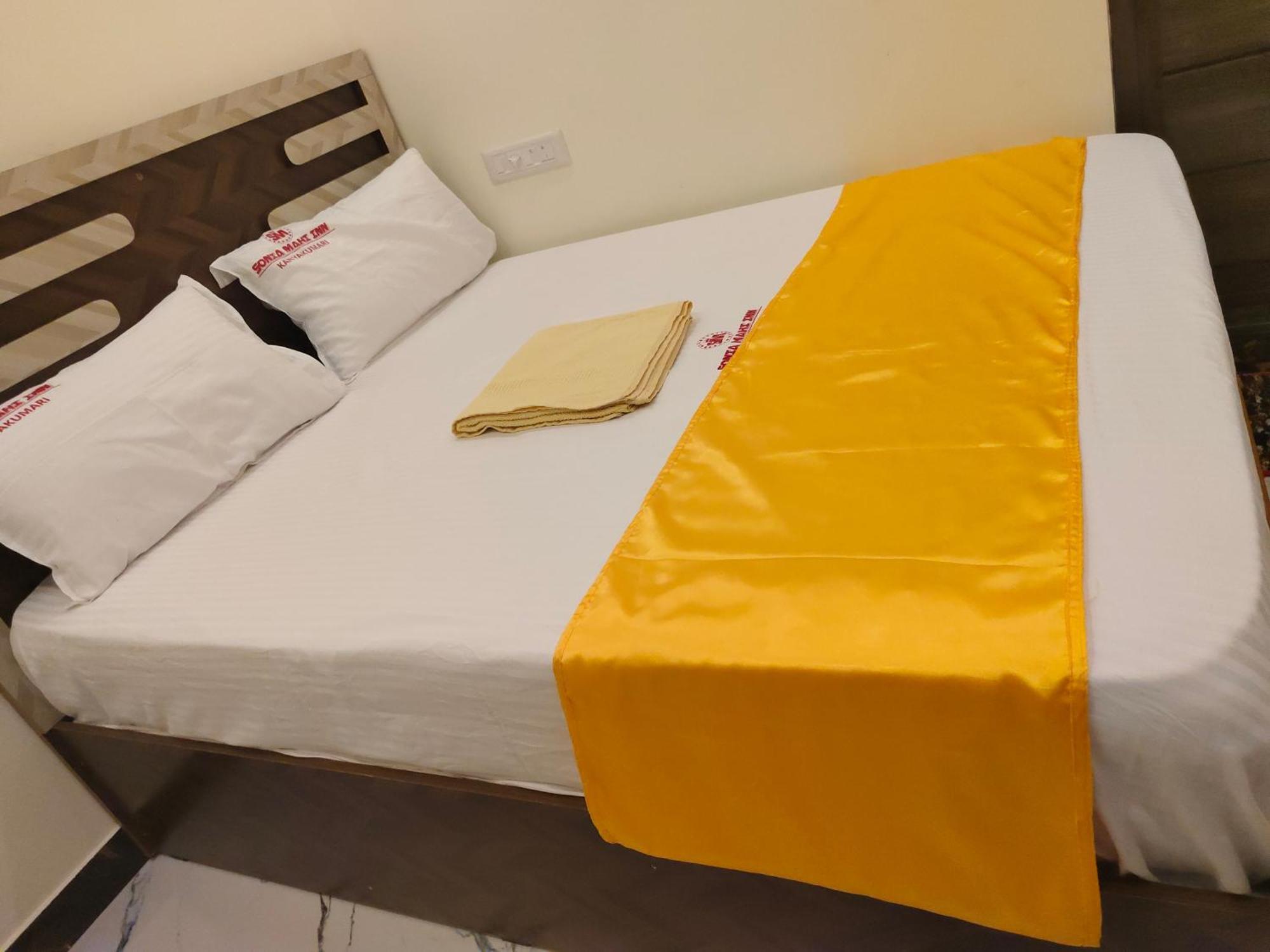 Hotel Sonia Mahi Inn كانياكومارى الغرفة الصورة